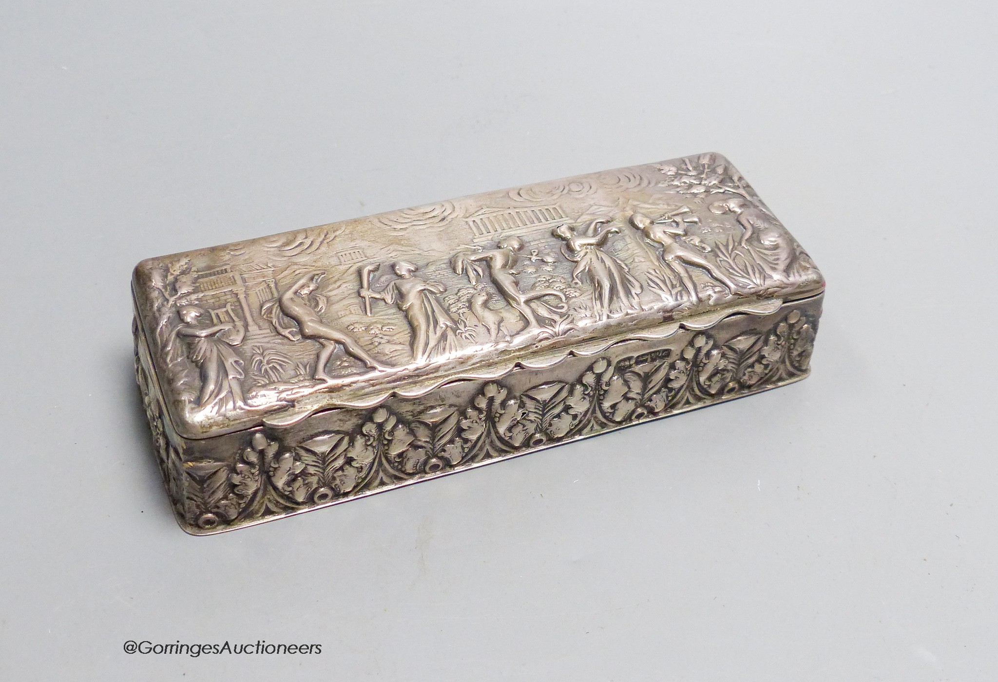 An Edwardian repousse silver rectangular trinket box, Nathan & Hayes, Chester, 1903, 15.7cm, 6oz (holes).